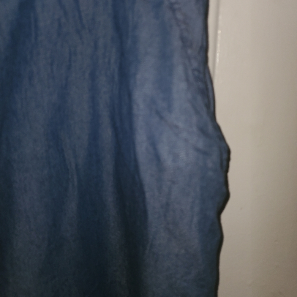 Jumper - Picture 3 of 3